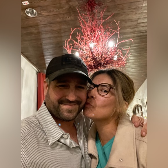 ☕️@WINELOVER0626 is LIVE hit like to be notified,Stay Well friends 🪴☕️ - Picture 7 of 16